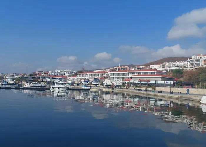 Monastery Ii Garden Like Daire