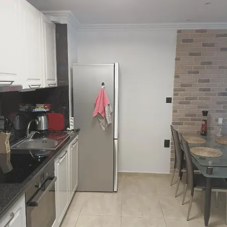 Monastery Ii Garden Like Apartment *